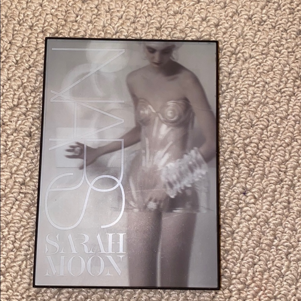 Nars Sarah Moon
